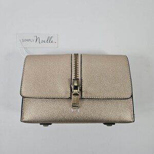 Simply Noelle Metallic Gold Crossbody Bag New With Tags HBN044A